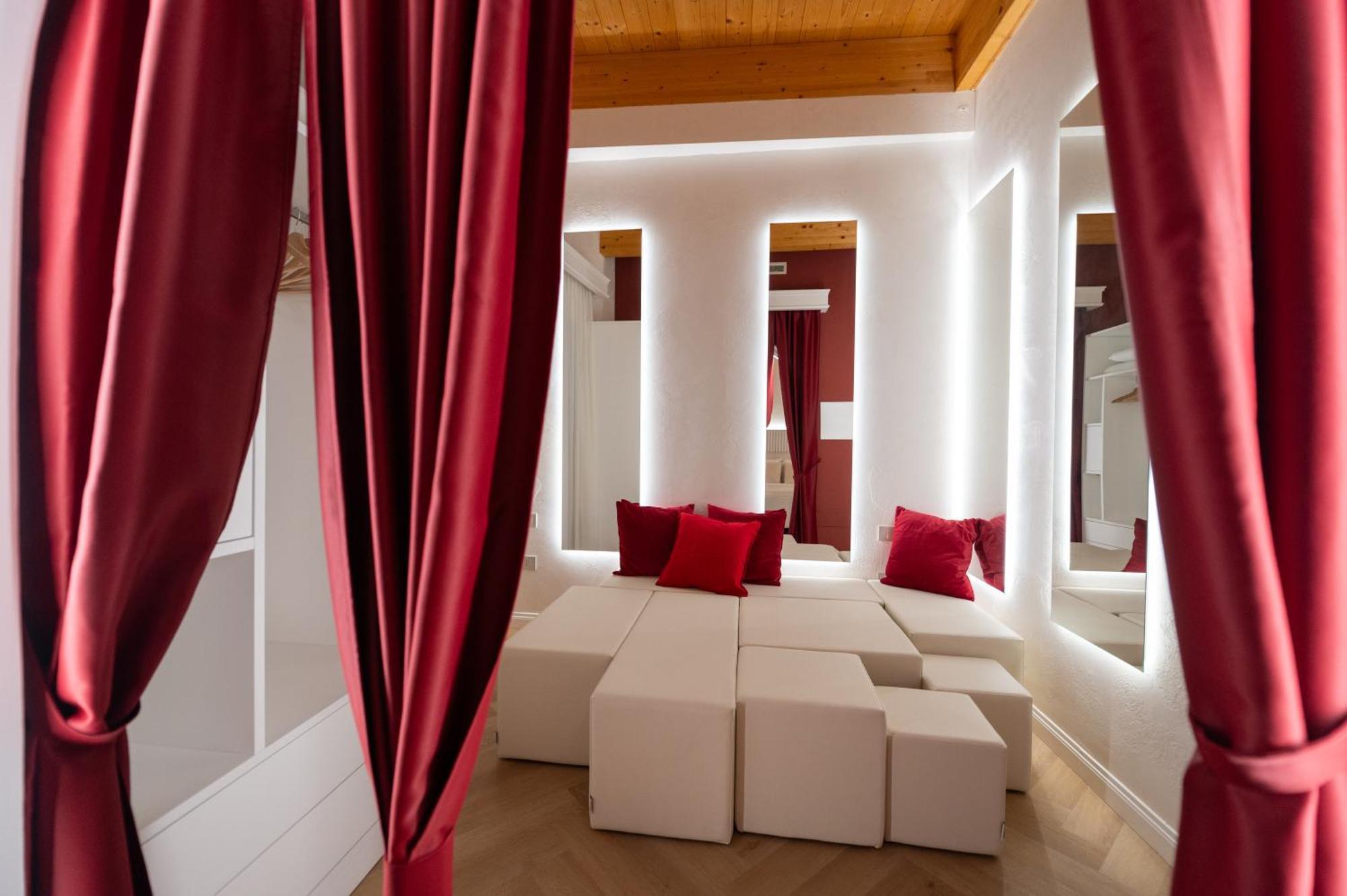 Bed and Breakfast La Divina - Free Parking - Tropea Exterior foto