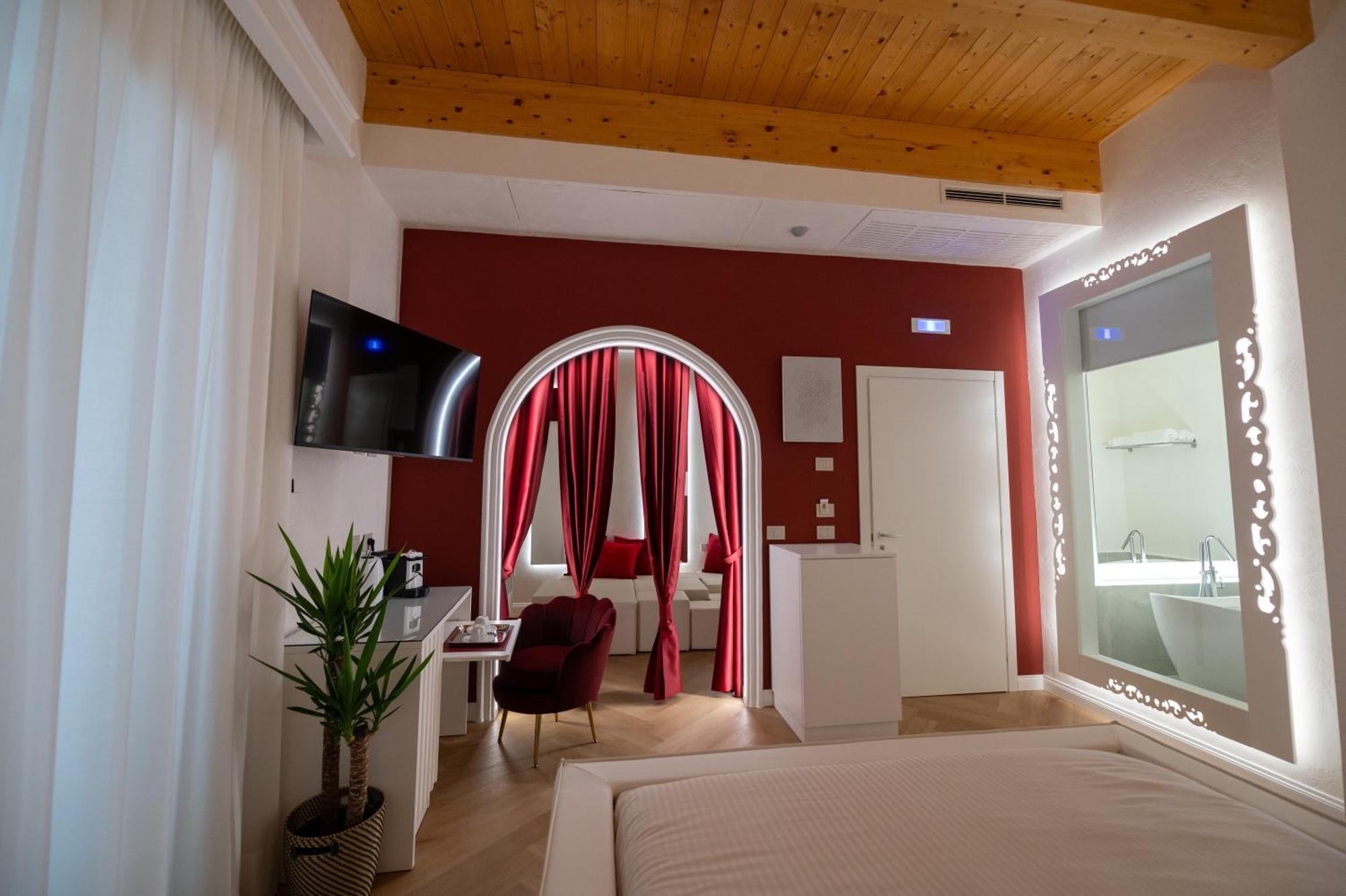 Bed and Breakfast La Divina - Free Parking - Tropea Exterior foto