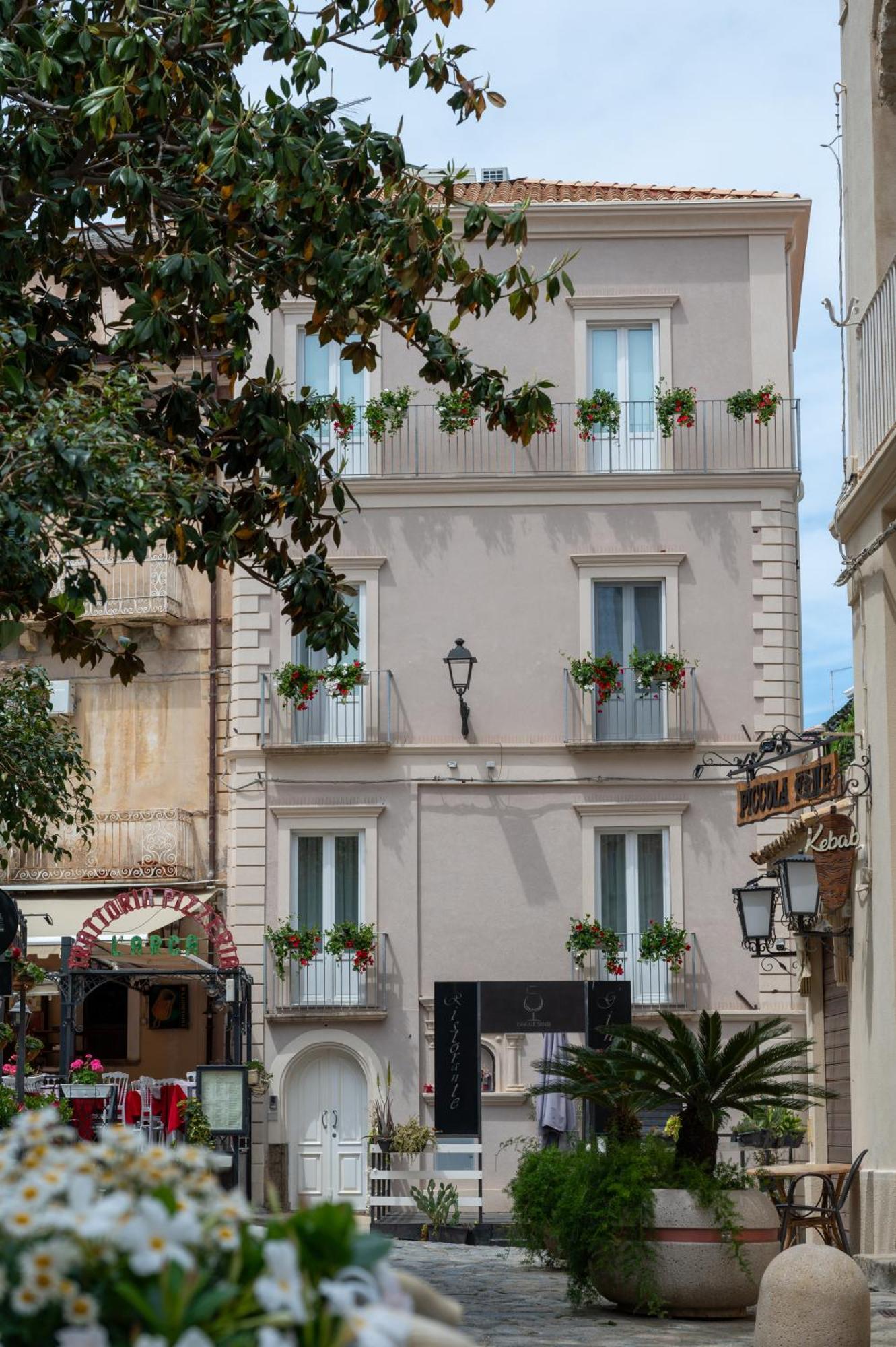 Bed and Breakfast La Divina - Free Parking - Tropea Exterior foto